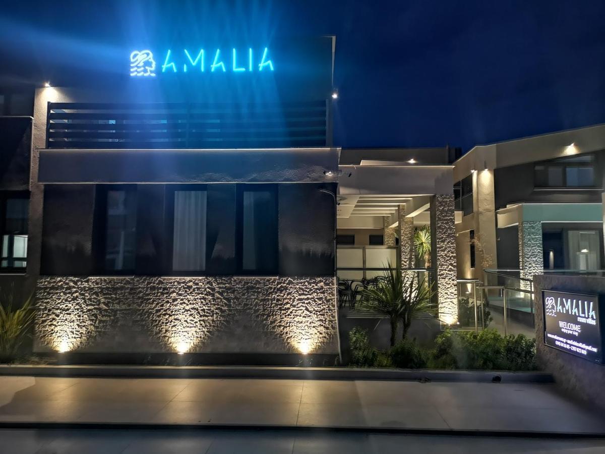 Amalia Deluxe Villas Nea Vrasna Exterior photo